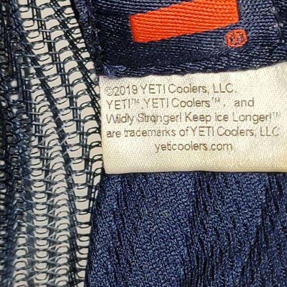 YETI Trucker Hat Navy Blue with Patch Snapback Cap - Picture 3 of 8